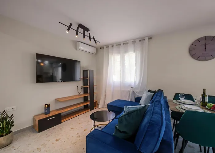 Peaceful Private Bungalow Vipgreece